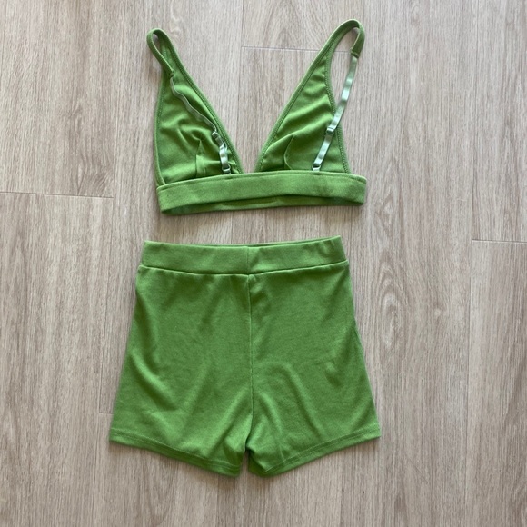 Princie Green Set - Picture 5 of 5